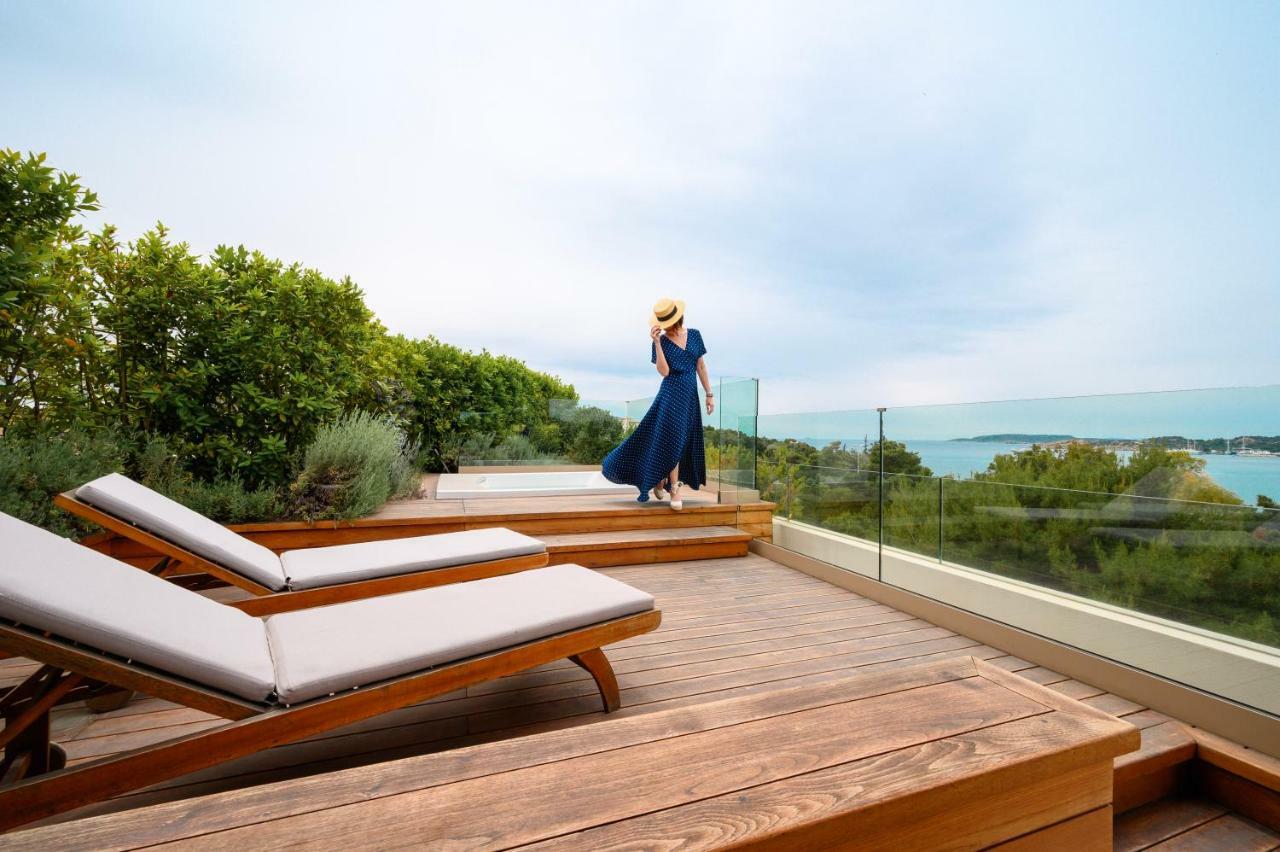 Somewhere Vouliagmeni Athens Luaran gambar